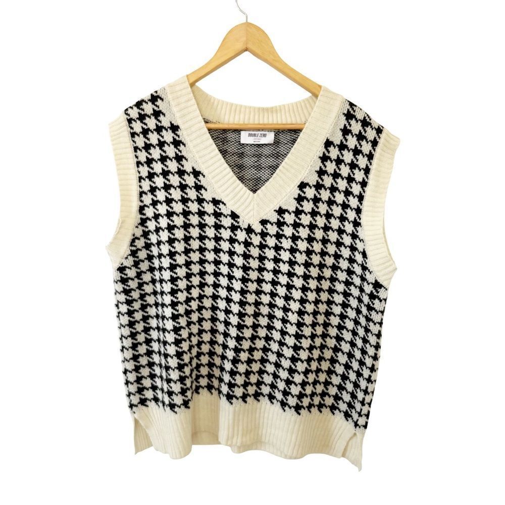 Double Zero Black Cream Houndstooth Pattern Oversized V-neck‎ Vest